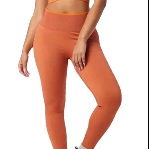 Outdoor Voices 7/8 Leggings Women's Size S Burnt Orange *NO TAG *READ Gym Active